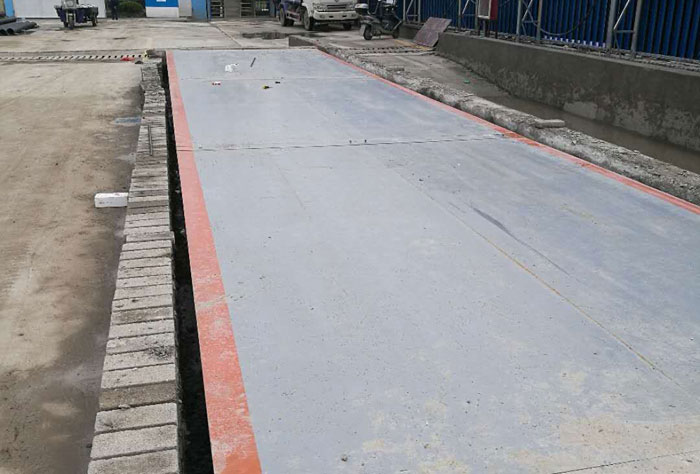 地磅秤臺限位間隙該如何調(diào)整？間隙過大或過小的影響詳細分析